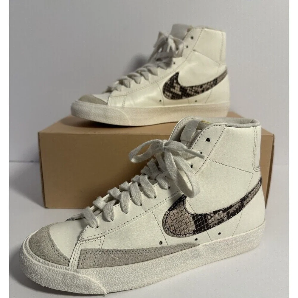 Nike Blazer Mid 77 Snakeskin Swoosh White Cream DA8736-100 Womens 6.5 EUC